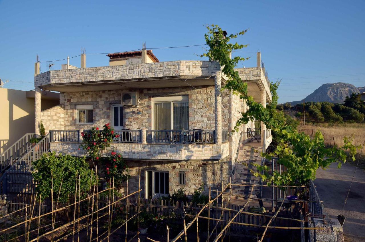 Stone Villa Korinth Exterior foto